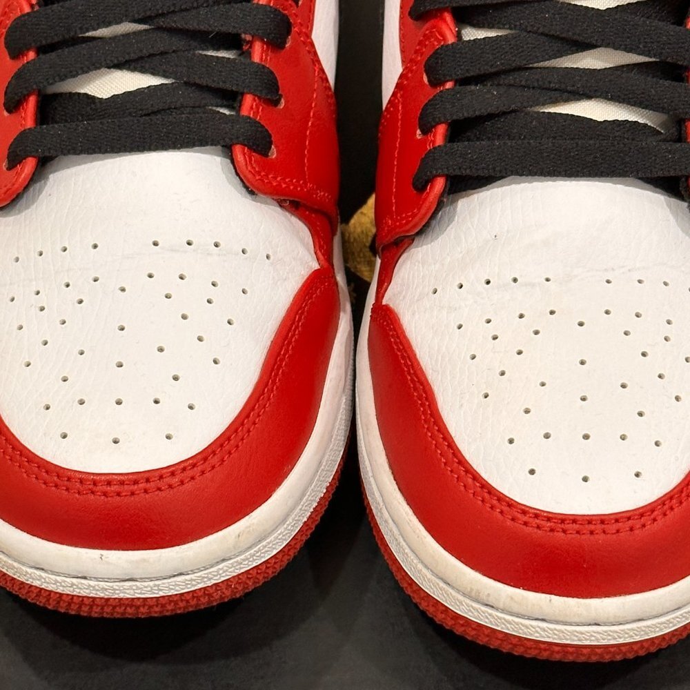 AIR JORDAN 1 MID "Chicago 2020" - Picture 6 of 12